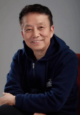 黄建新